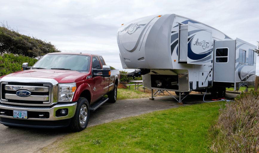 FIFTH WHEEL STORAGE